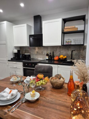 Modernes Apartment im Zentrum mit Tiefgaragenstellplatz